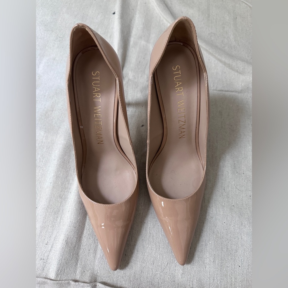 Stuart Weitzman Scalloped Nude Heels
